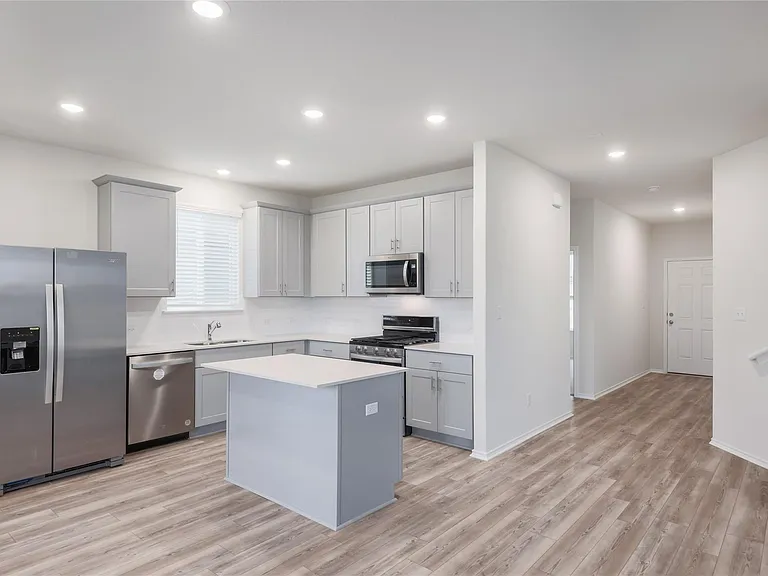 212 Sugar Cane Rd — Photo 3