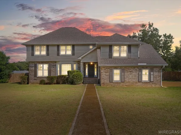513 E Silver Oak Dr, Enterprise, AL 36330
