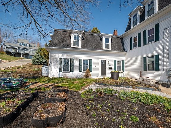 3rd image of 84A Granite St #84A