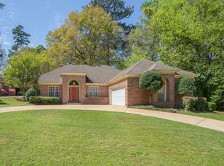 561 Pinetree Ln, Montgomery, AL 36109