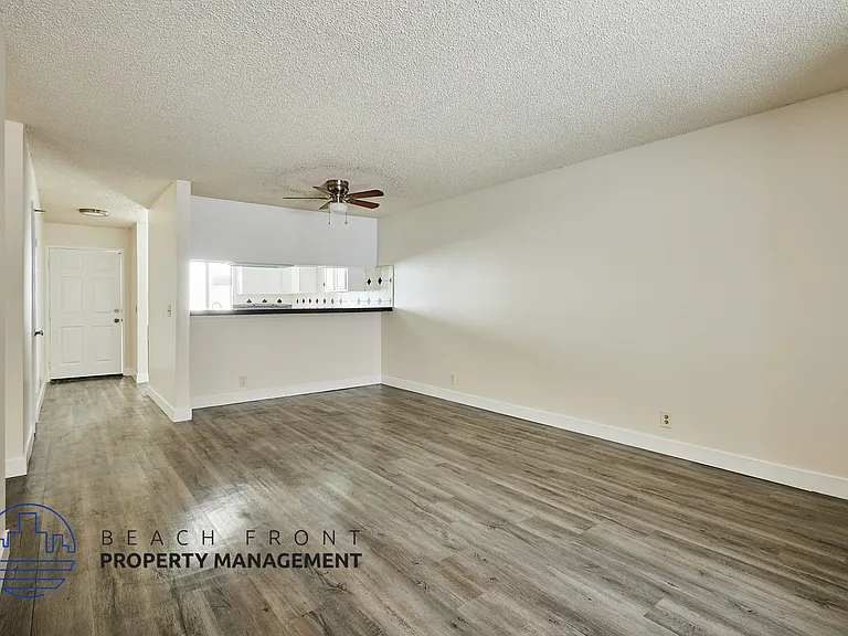 744 Rose Ave. — Photo 18