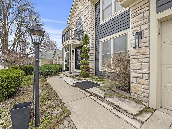 3rd image of 3681 Dayspring Dr