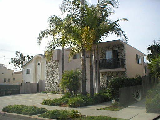 1st image of 4338 Illinois St APT 4