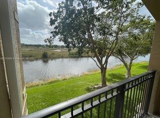 11650 SW 2nd St #16204, Hollywood, FL 33025