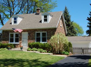 8558 N Regent Rd., Fox Point, WI 53217