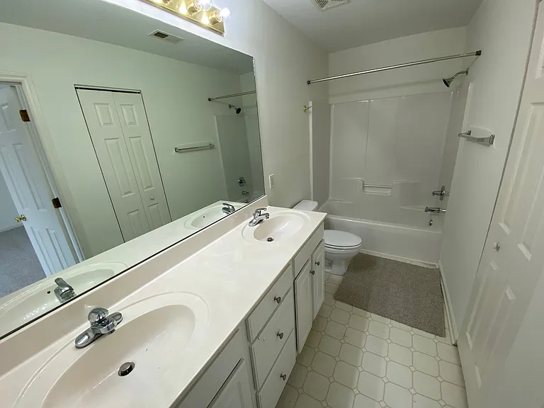 3763 Winborne Ln — Photo 11