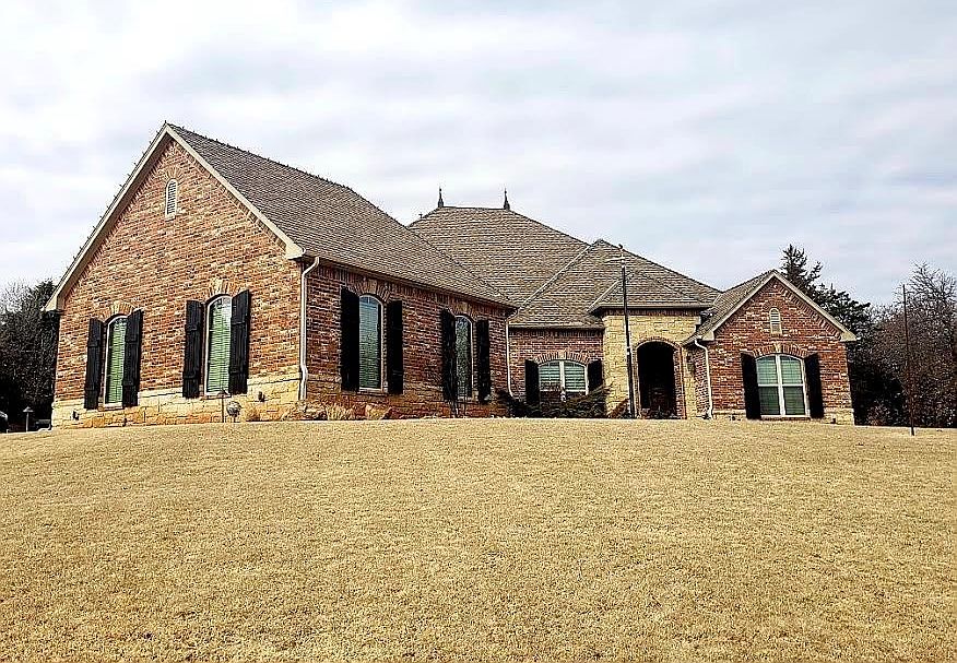 1st image of 16175 Timbers Dr