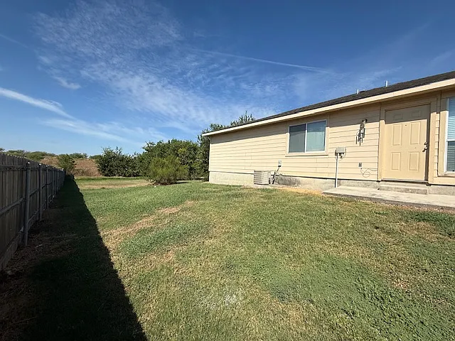 2754 FM 1044 — Photo 22