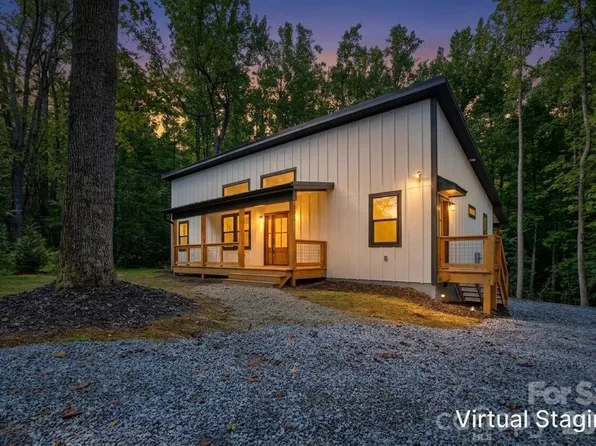 1008 Bell Mountain Rd, Zirconia, NC 28790