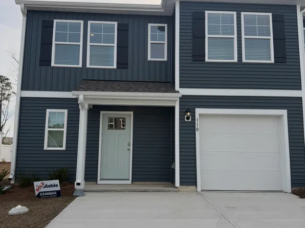 110 N Grassland Rd, Surf City, NC 28445