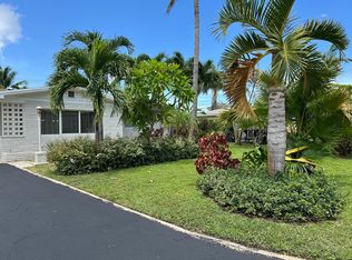 81 NW 34th St, Oakland Park, FL 33309