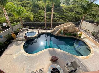 33559 Abbey Rd, Temecula, CA 92592