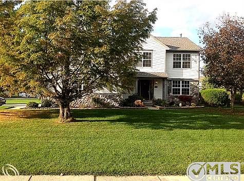 506 River Ridge Drive Lg Corner