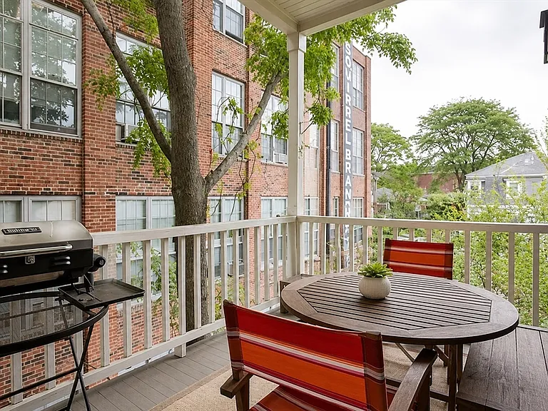 187 Harvard St #3 — Photo 10