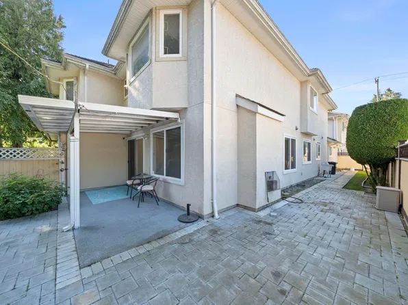 8500 Cook Rd #2, Richmond, BC V6Y 1V7