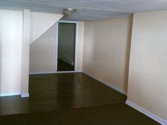5th image of 3543 Highland Ave