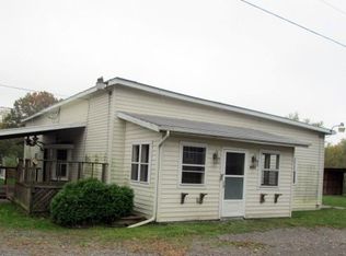 9221 12th St, North Benton, OH 44449