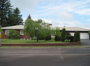 711 E 9th St, Hazleton, PA 18201