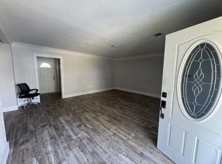 703 Northbend Dr, Baytown, TX 77521