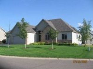 20170 Explorer Ct N, Forest Lake, MN 55025