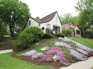 1158 Burns Ave, Saint Paul, MN 55106