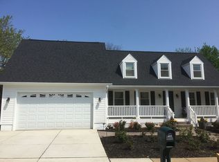204 Cranbrook Dr NE, Leesburg, VA 20176
