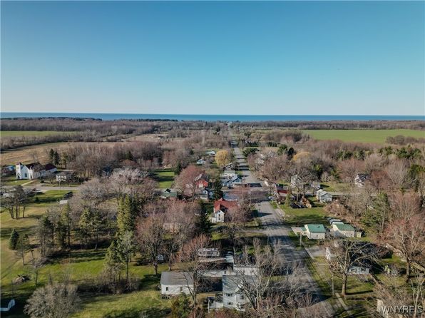 1390 Quaker Rd, Barker, NY 14012