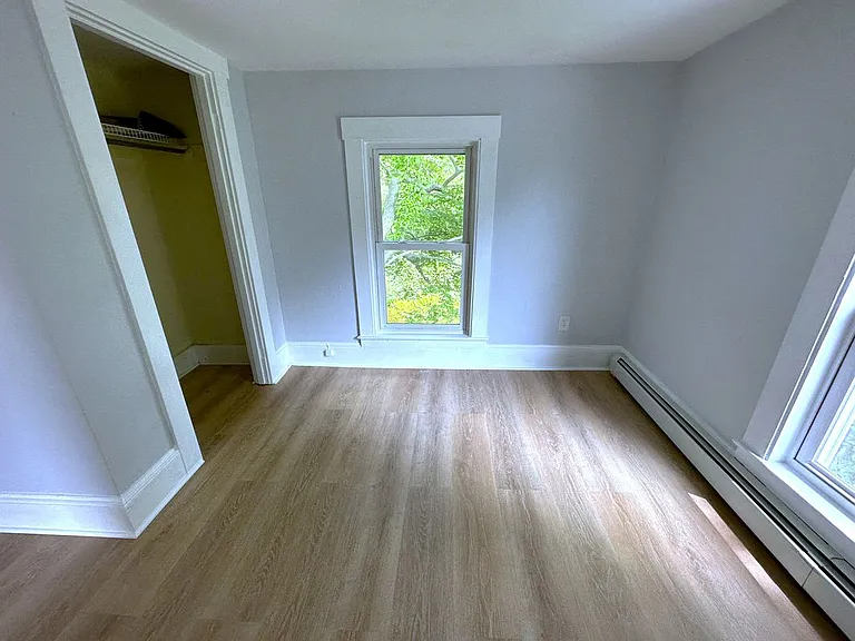 10 Shelby Ln — Photo 13