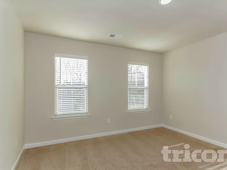 111 Spring Knoll Dr — Photo 11