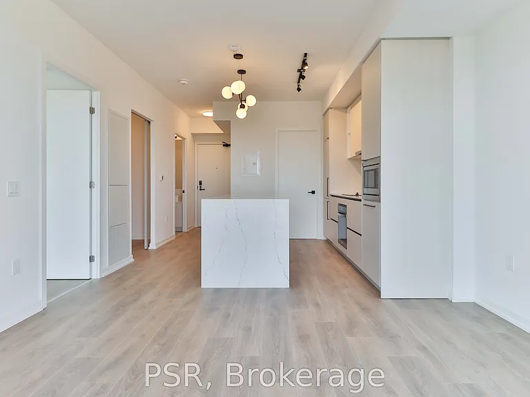1285 Dupont St #1606 — Photo 16