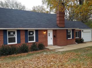 7300 Mackenzie Rd, Saint Louis, MO