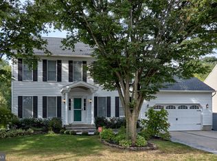 25 Abington Rd, Mount Laurel, NJ 08054