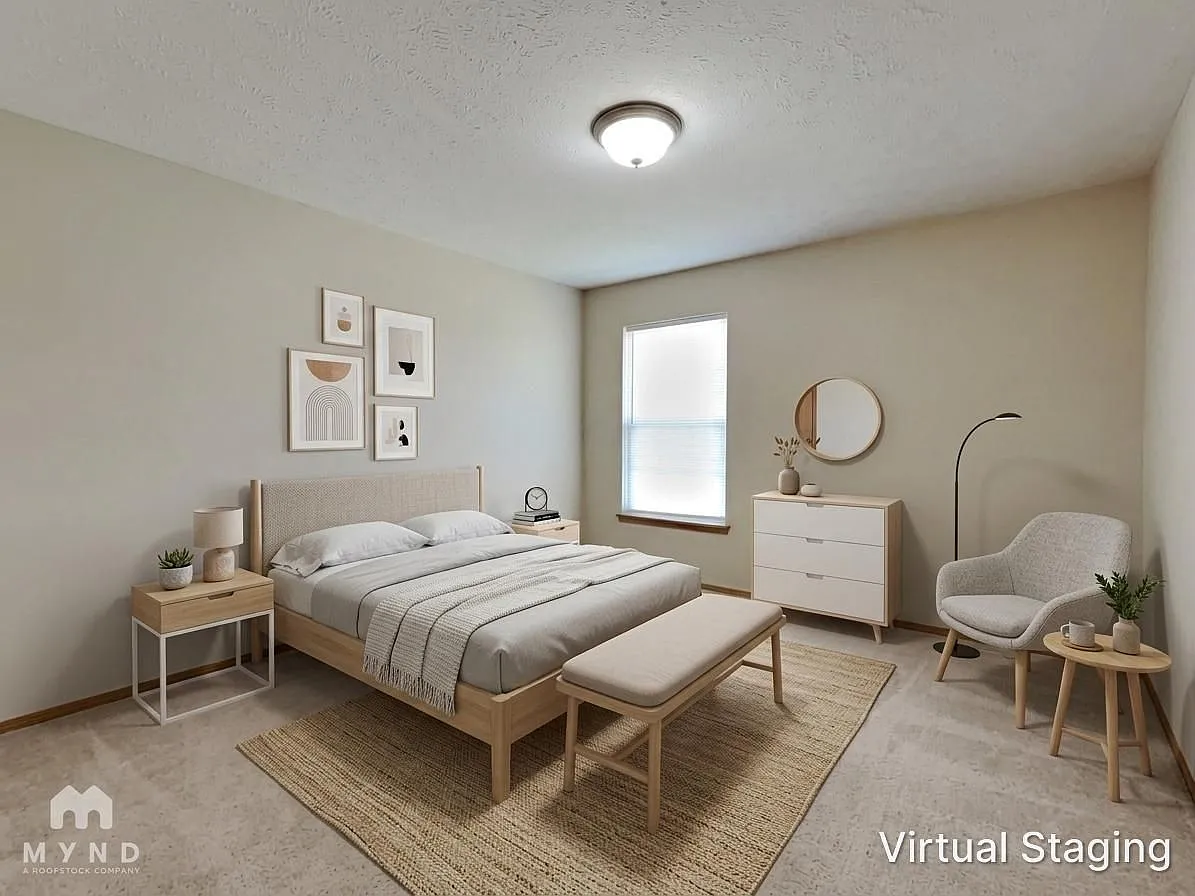 3 bed, 2.0 bath, 1300 sqft, $1,399 — Photo 4