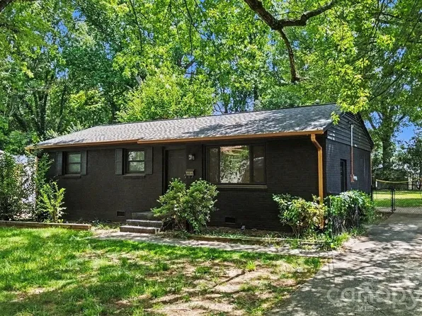 2616 Springway Dr, Charlotte, NC 28205