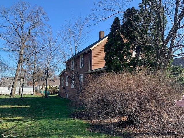 2nd image of 7476 Memphis Ave