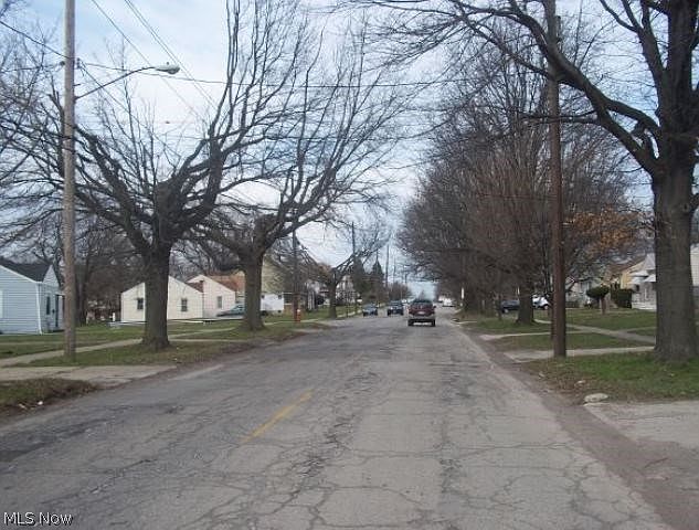 2nd image of 14117 Caine Ave