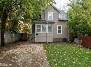 915 46th St, Kenosha, WI 53140