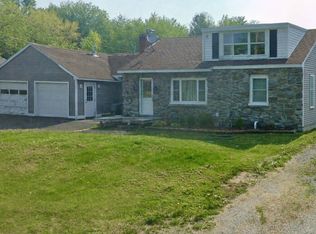 1349 Midline Rd, Amsterdam, NY 12010