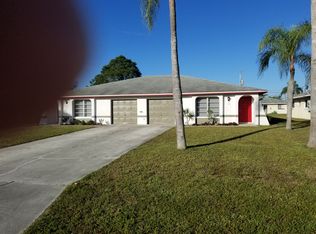 938 SE 24th Ave, Cape Coral, FL 33990