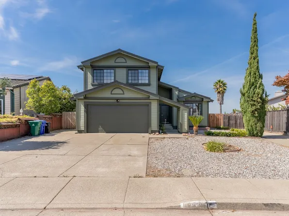 138 Eagle Ct, Hercules, CA 94547