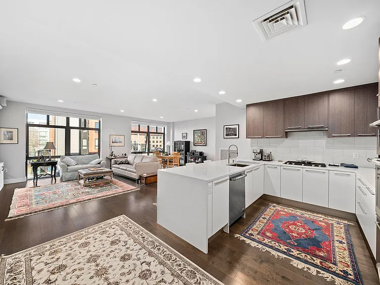 150 Dorchester Ave #314 — Photo 1