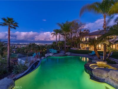 18323 Rancho St, Tarzana, CA, 91356