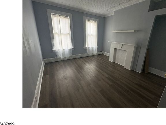 5th image of 93 Highland St #1-3