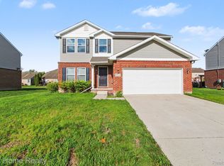 10732 Lakeview Dr, Taylor, MI 48180