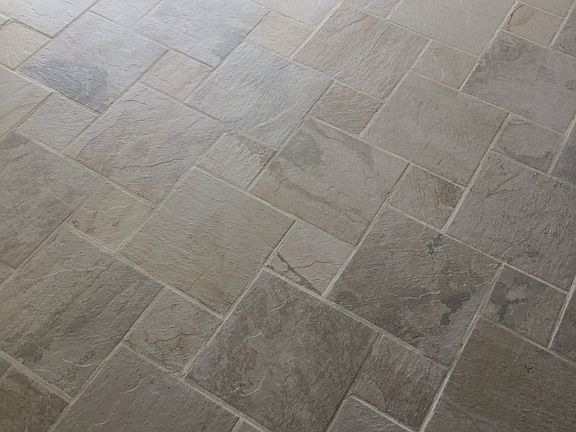 Porcelain tile