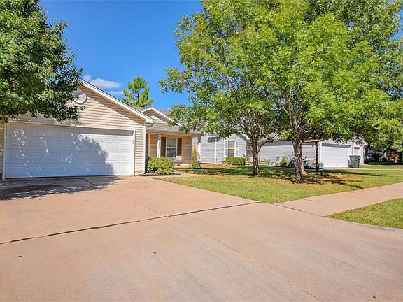 4th image of 1113 Desert Willow Ter
