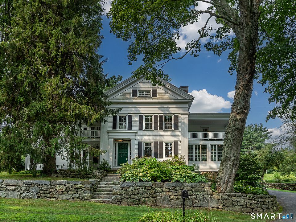 1st image of 552 Breakneck Hill Road
