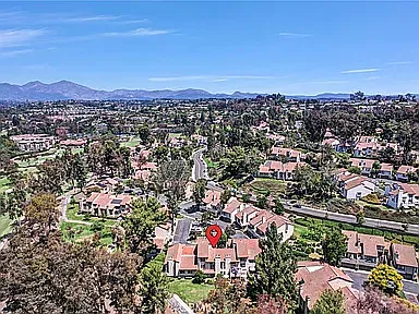 26571 Lucinda — Photo 19