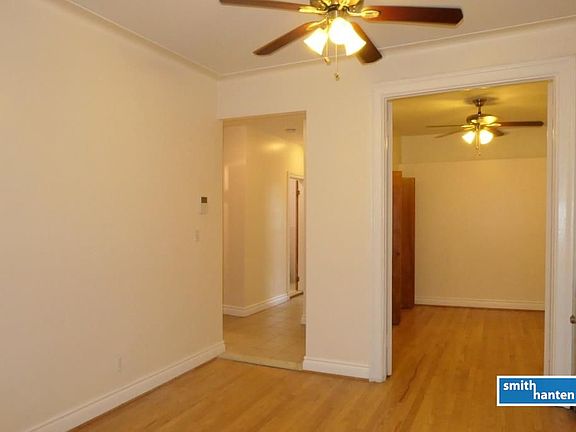 5th image of 214 Smith St #1