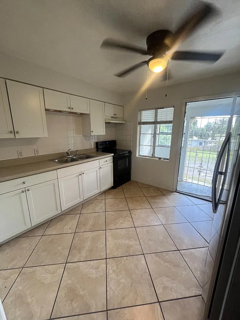 1511 W Main St - 1511 W Main St — Photo 1